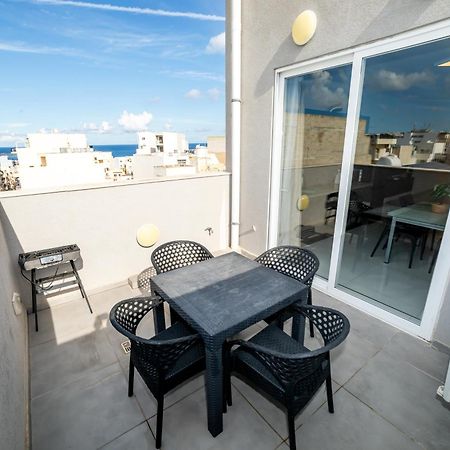 New And Modern Home In Bugibba, Great Location St. Paul's Bay Esterno foto
